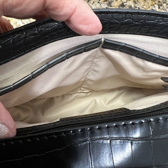 INC International Crossbody purse - Picture 4 of 5